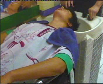 232 asian male shampooing 1980