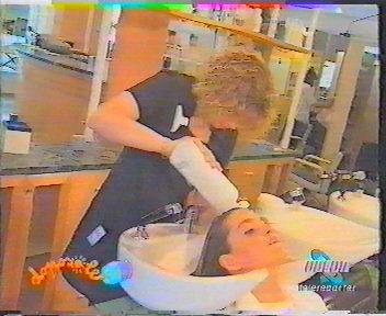 0036 shampooing in Italy 1990 by med 1