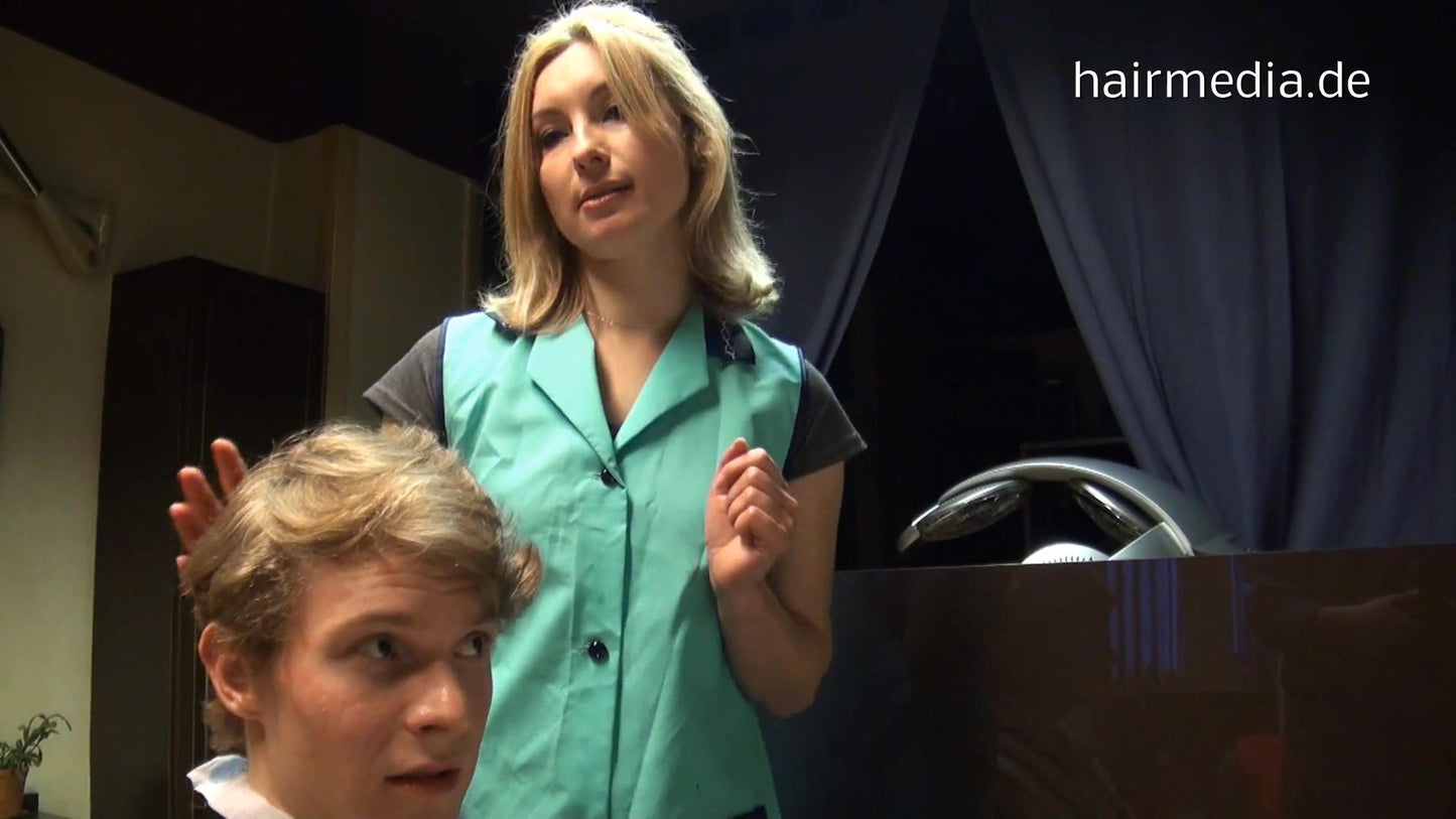 1008 Nic smart barber by mature barberette Oksana forward manner salon shampooing
