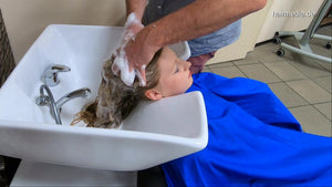 1060 Patricia by barber cam 2 backward wash in blue nylon shampoocape