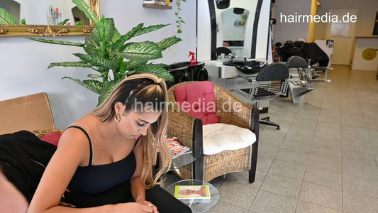 1188 12 Zoya backward shampoo by barber