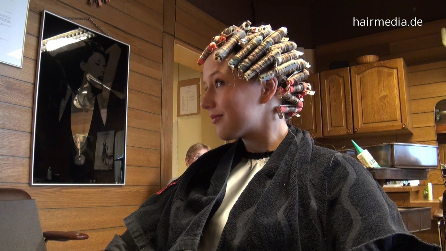 7046 NathalieN perm and wet set complete 147 min HD video for download