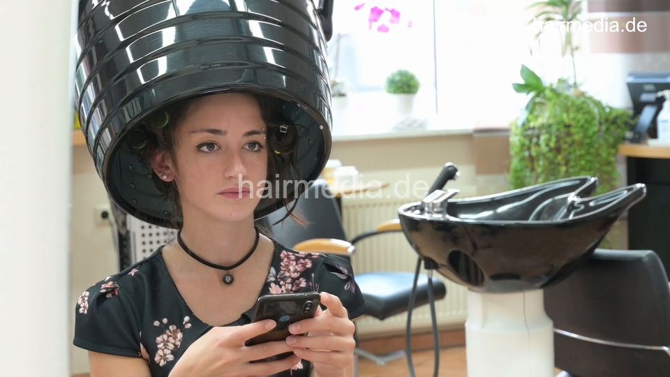 6215 Leyla 5 under the dryer