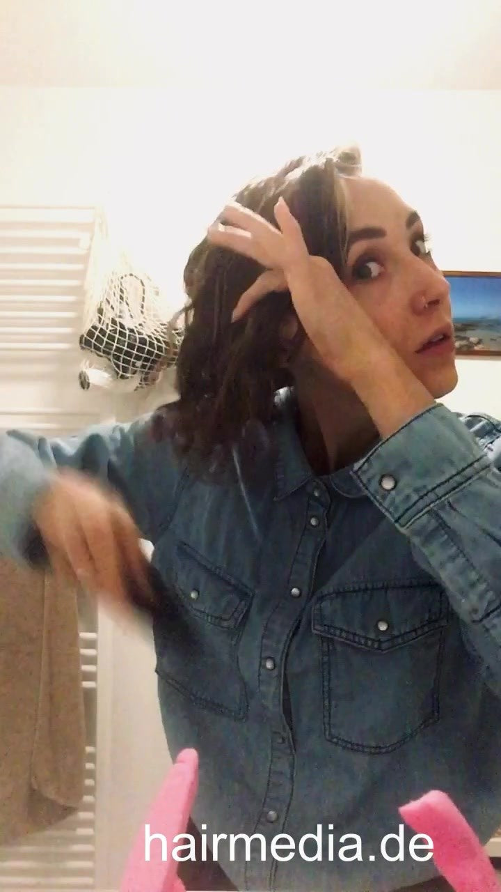 1180 MichelleB self curling at home