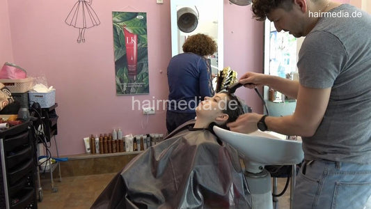 7202 Ukrainian hairdresser in Berlin 220515 4th 6 teen perm process and finish
