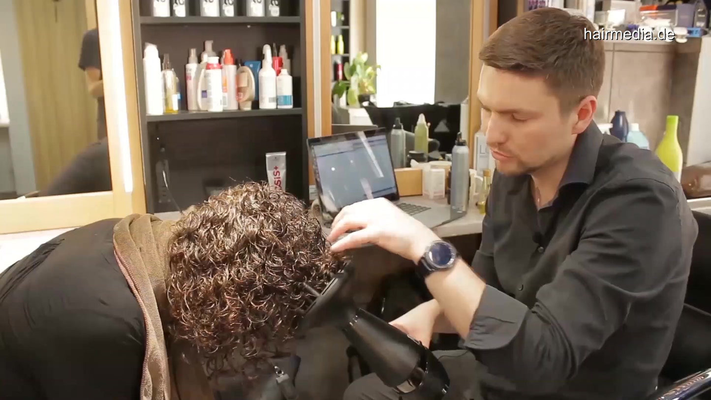 7200 Ukrainian lady 3 post perm haircut by Ukrainian barber