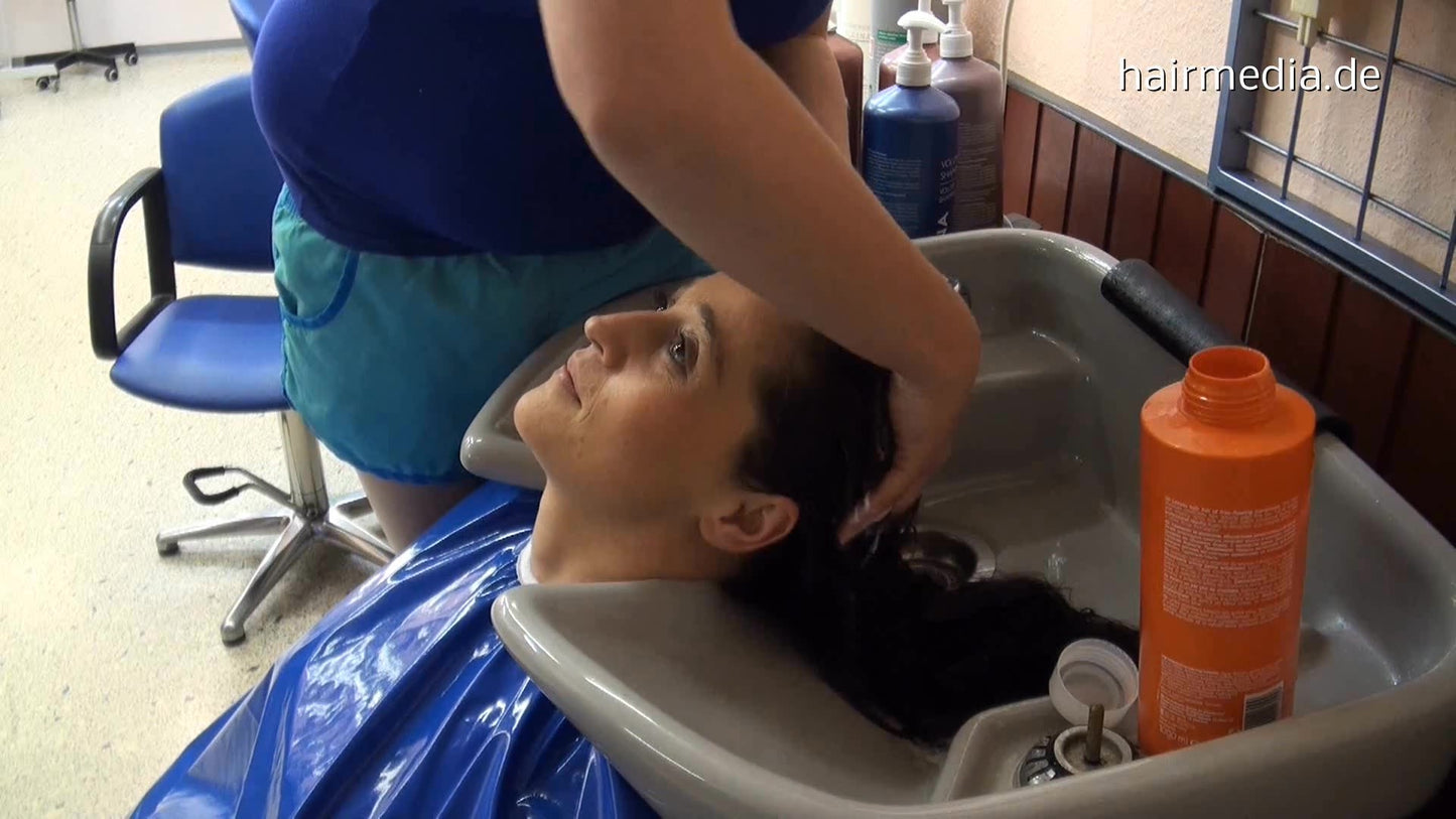 8135 Marita and Jasmin Casting incl. shampooing backward XXL hair by barber