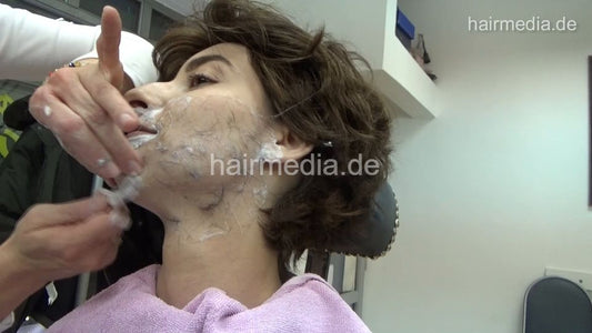 8401 Elena 1 female faceshave in barbershop by female barber JelenaB