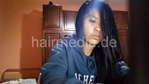 9093 09 LIVE Hair Drying with Cloth