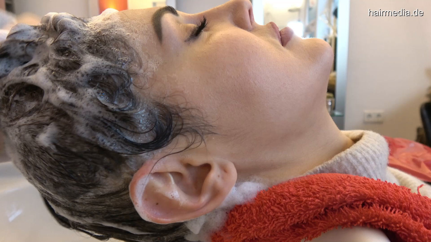 9094 Shqiponje backward salon shampooing by Lilly in headscarf, Zoya controlled