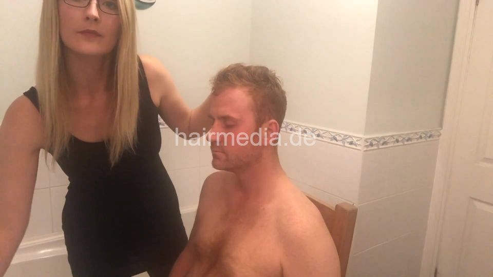 1212 ASMR Wash Wet Shave and Massage Hair a man