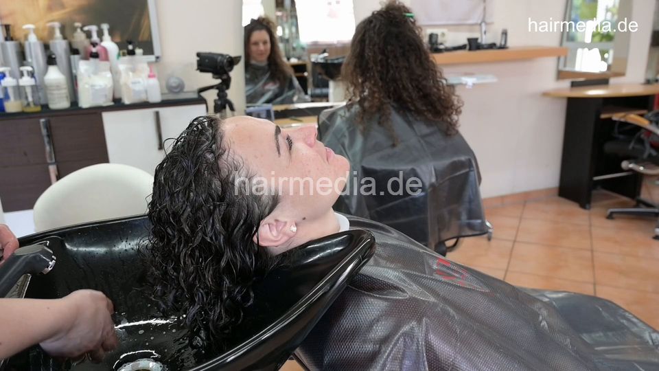 7203 Alexandra 5 perm and blow out
