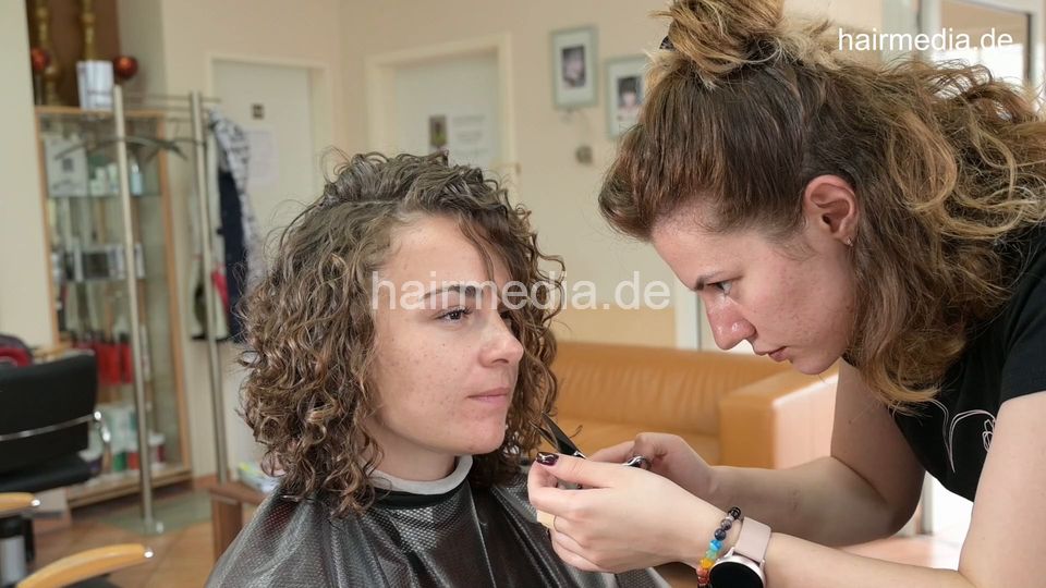 7203 Alexandra 5 perm and blow out