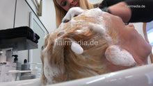 Load image into Gallery viewer, 4051 Dzaklina 2 wash backward salon shampoo bleached hair