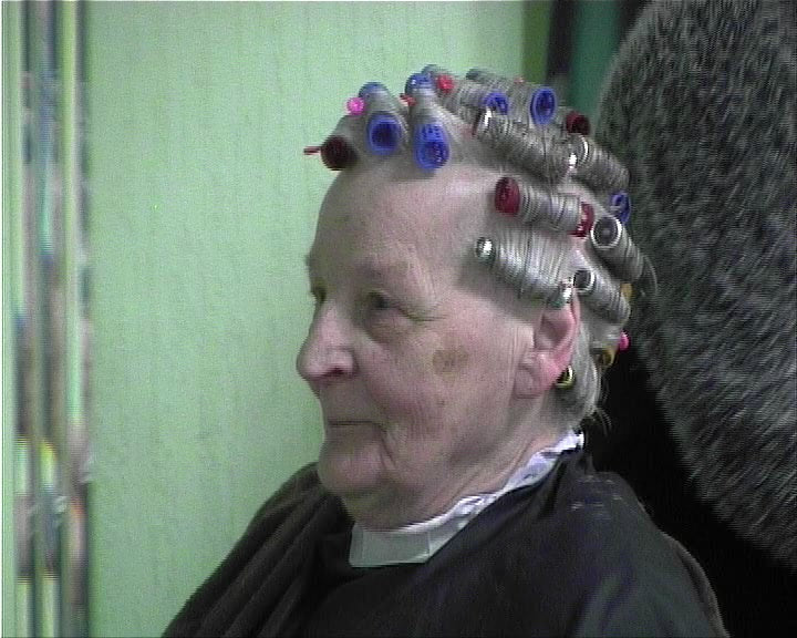 69 s0622 wet set grey hair Frankfurt