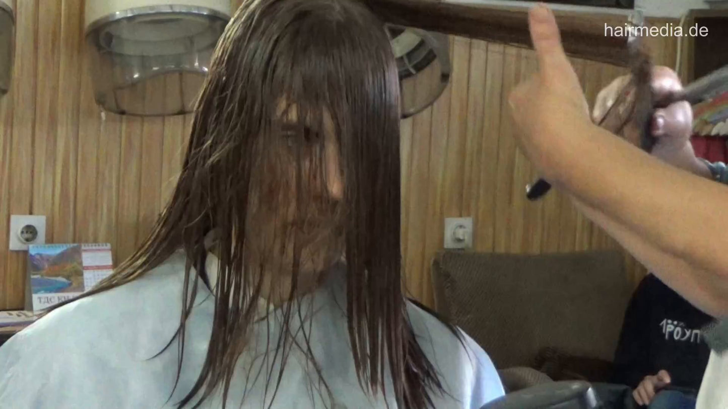 6212 IvanaK perm 2 haircut
