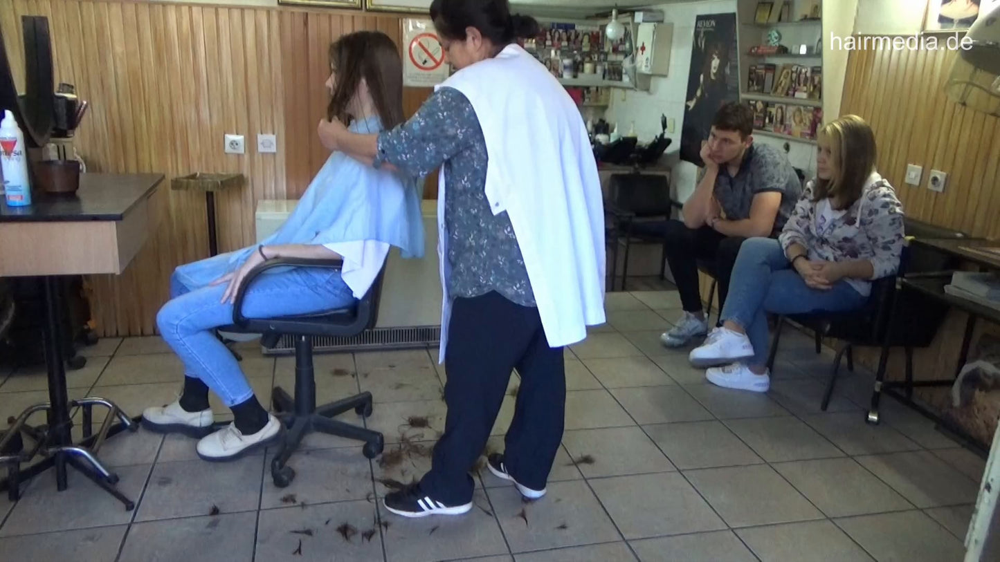 6212 IvanaK perm 2 haircut