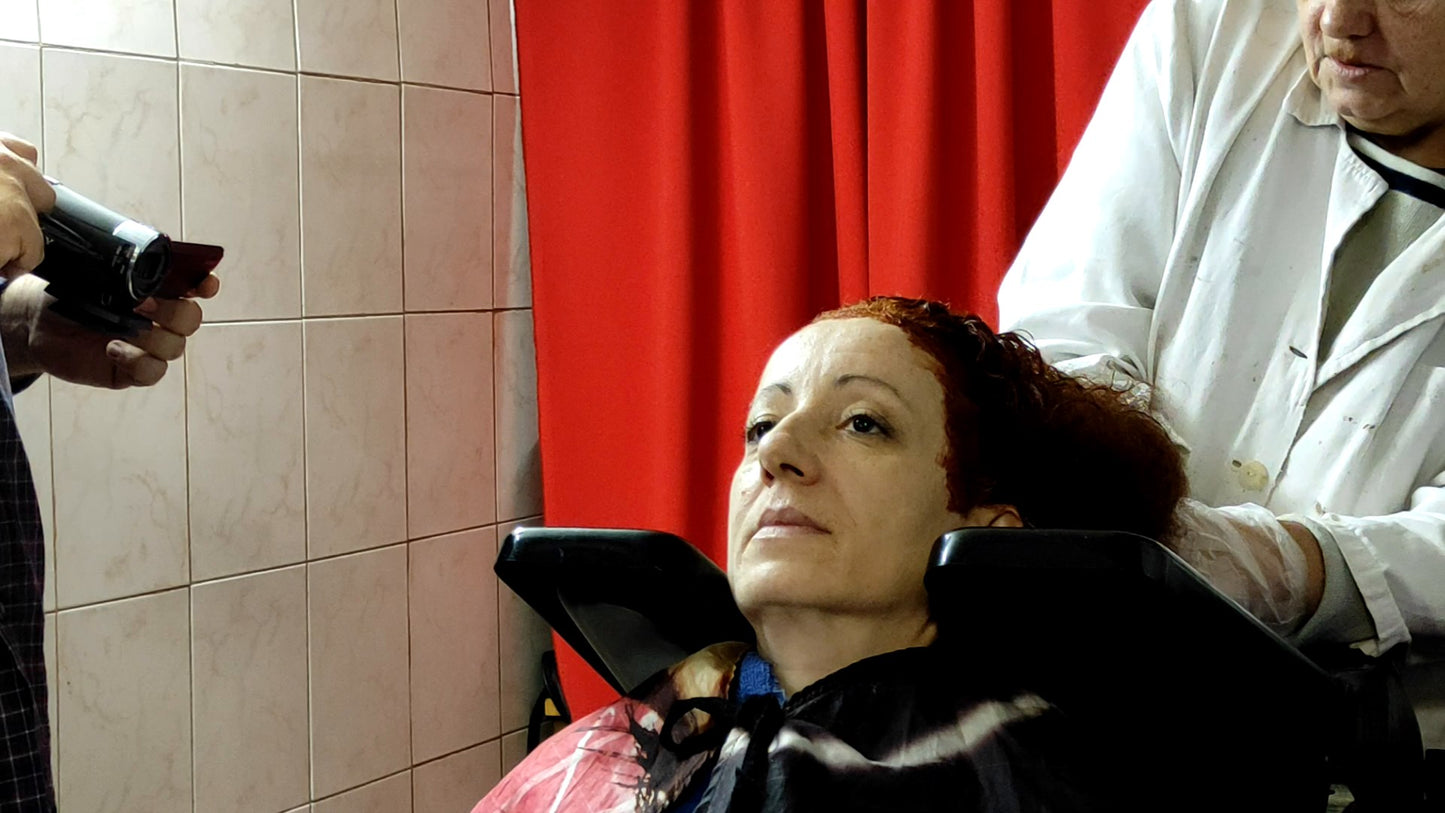 2023 Mom IvanaZ bleaching, cam 2