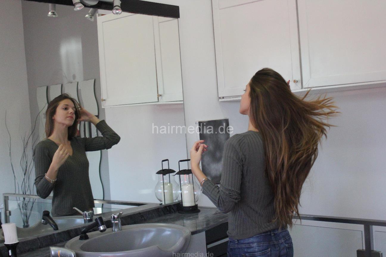 342 Teen Catarina long thick hair 1st salon visit ever, backward salon shampooing hairwash