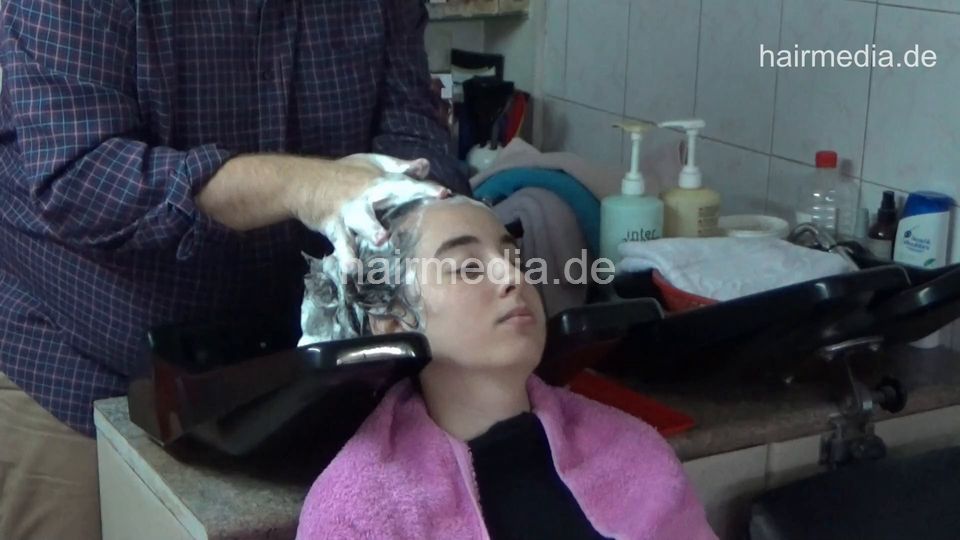 2023 Sister JelenaZ in braces shampoo by barber and blow
