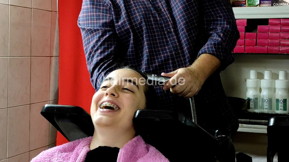 2023 Sister JelenaZ in braces shampoo by barber cam 2 facecam