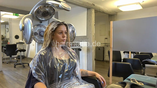 4060 Kyra long hair teen bleaching XXL hair 2 under the heat