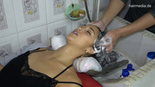 Load image into Gallery viewer, 359 LaurenTn asian salon shampooing by barber