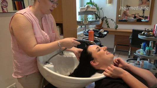 371 LeaW 1 by Alexandra backward shampoo hands on bowl