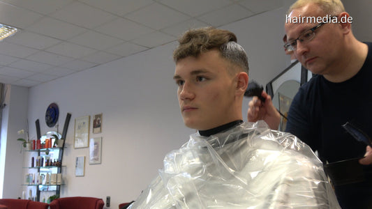 2009 Lukas 2019 3 bleach by barber Nico