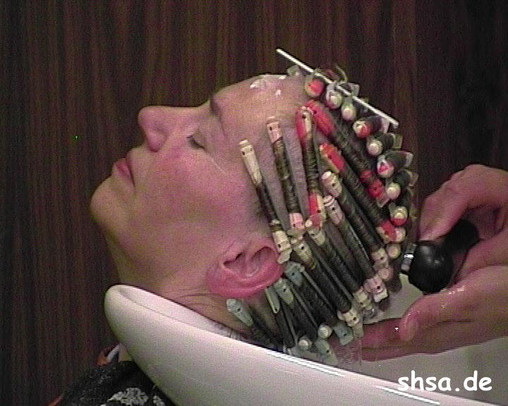 0075 A day in special perm salon 48 min video for download