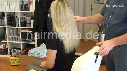 397 MajaS ASMR extrem long backward salon shampooing by barber