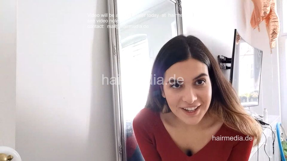 1172 AlinaR 21_10_29 self salon home hairstyle curling iron - livestream -
