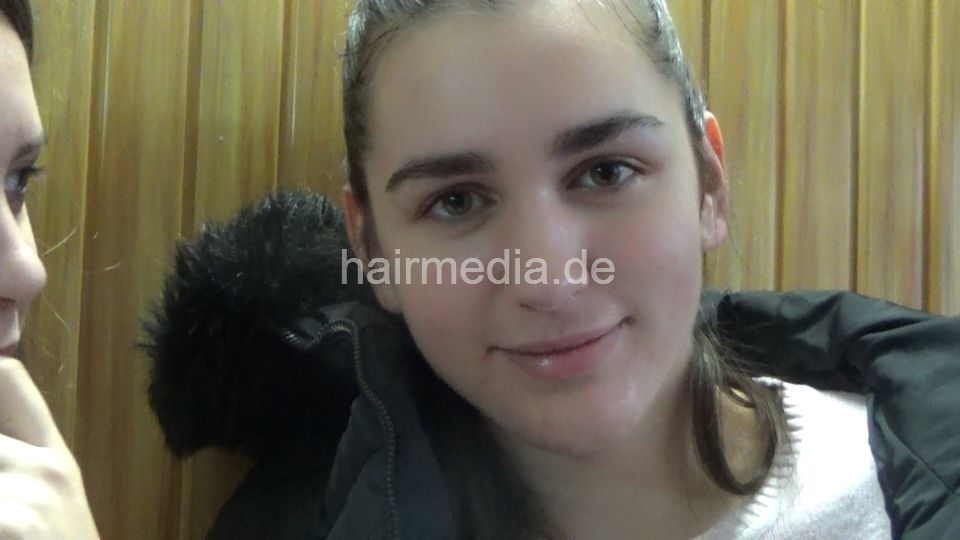 6207 09 VanjaD backward salon shampooing hair ear and face by barber