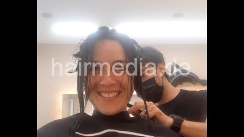 1072 Felicitas 210528 Rome facemask shampoo cut and blow by barber