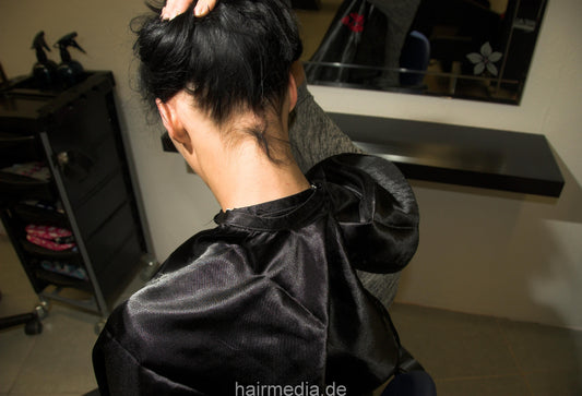 a0044 WELLA HAARSCHNEIDE FRISIER UMHANG cutting cape schwarz NEU