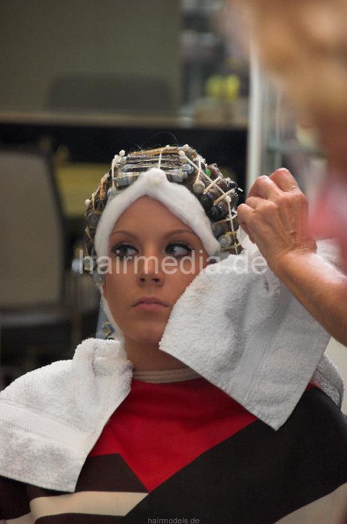 746 RebeccaW complete perm in Berlin Kurfuerstendamm hairdresser Friseursalon