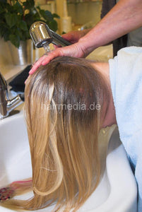 6064 KristinaS forward wash by mature barberette salon shampooing
