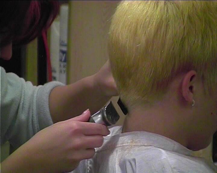 484 UlrikeS bleaching wash and buzz 16 min video for download
