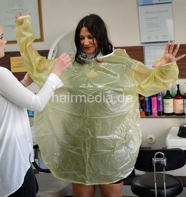 Inge TV unique large customer kimono shiny latex heavy tie closure saloncape e0134