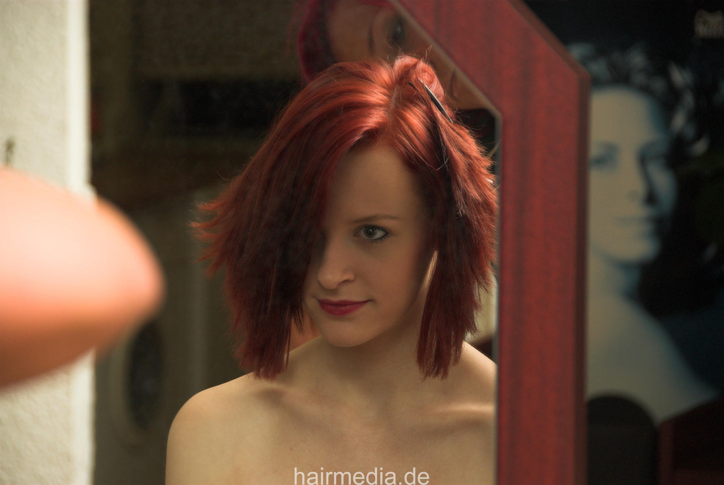 8081 1 Annalena dry haircut in yellow vinylcape by NadjaZ