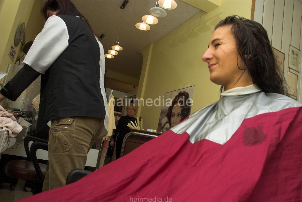 7009 Carina 2 perming hair in old fashioned vintage salon