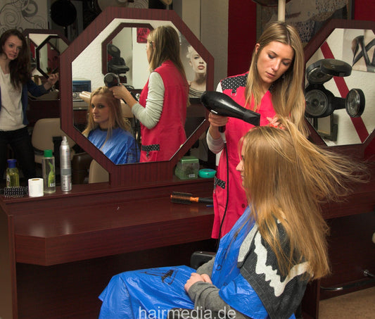 199 Bristi 3 blowout hairstyle by KristinaB in red Nylonkittel