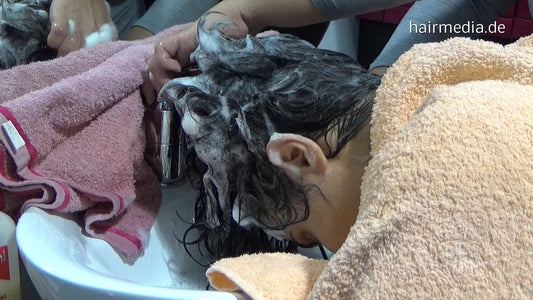 8133 Djina Ivana 1 strong forward shampoo hairwash 14 min HD video for download