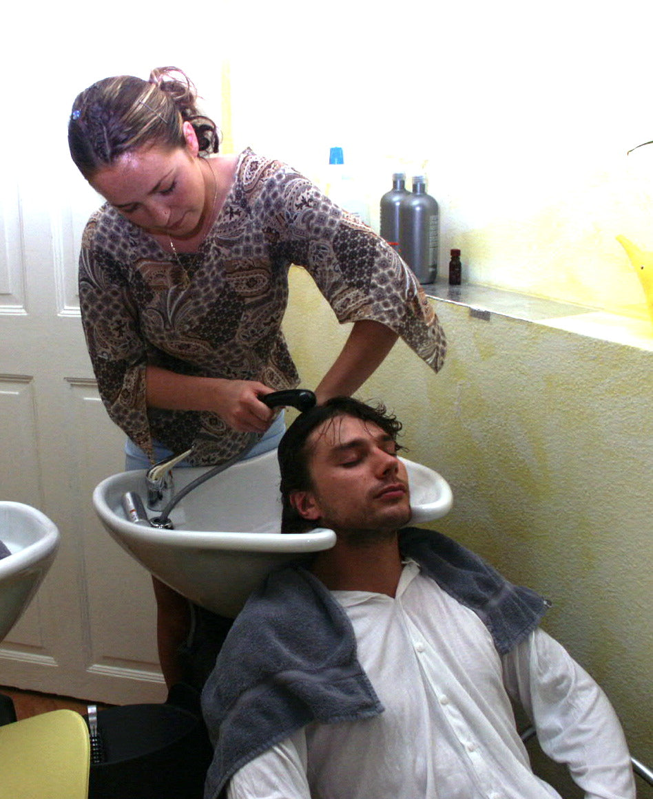 229c barber by colleauge shampooing