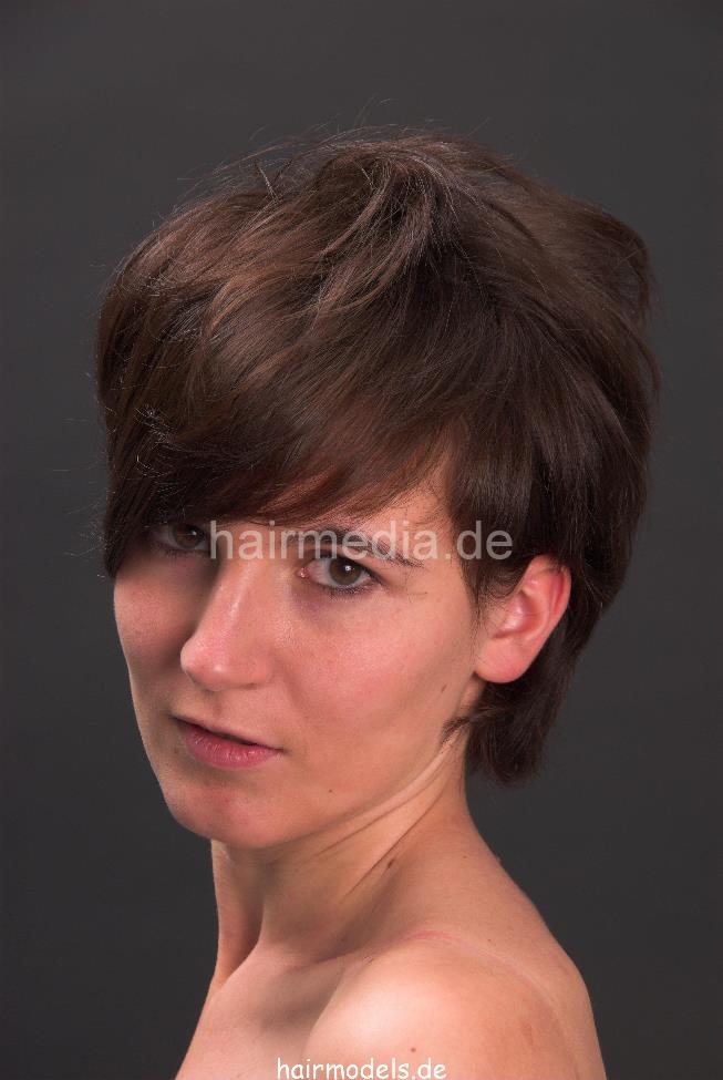 8036 Heidi drycut and wet cut in yellow cape