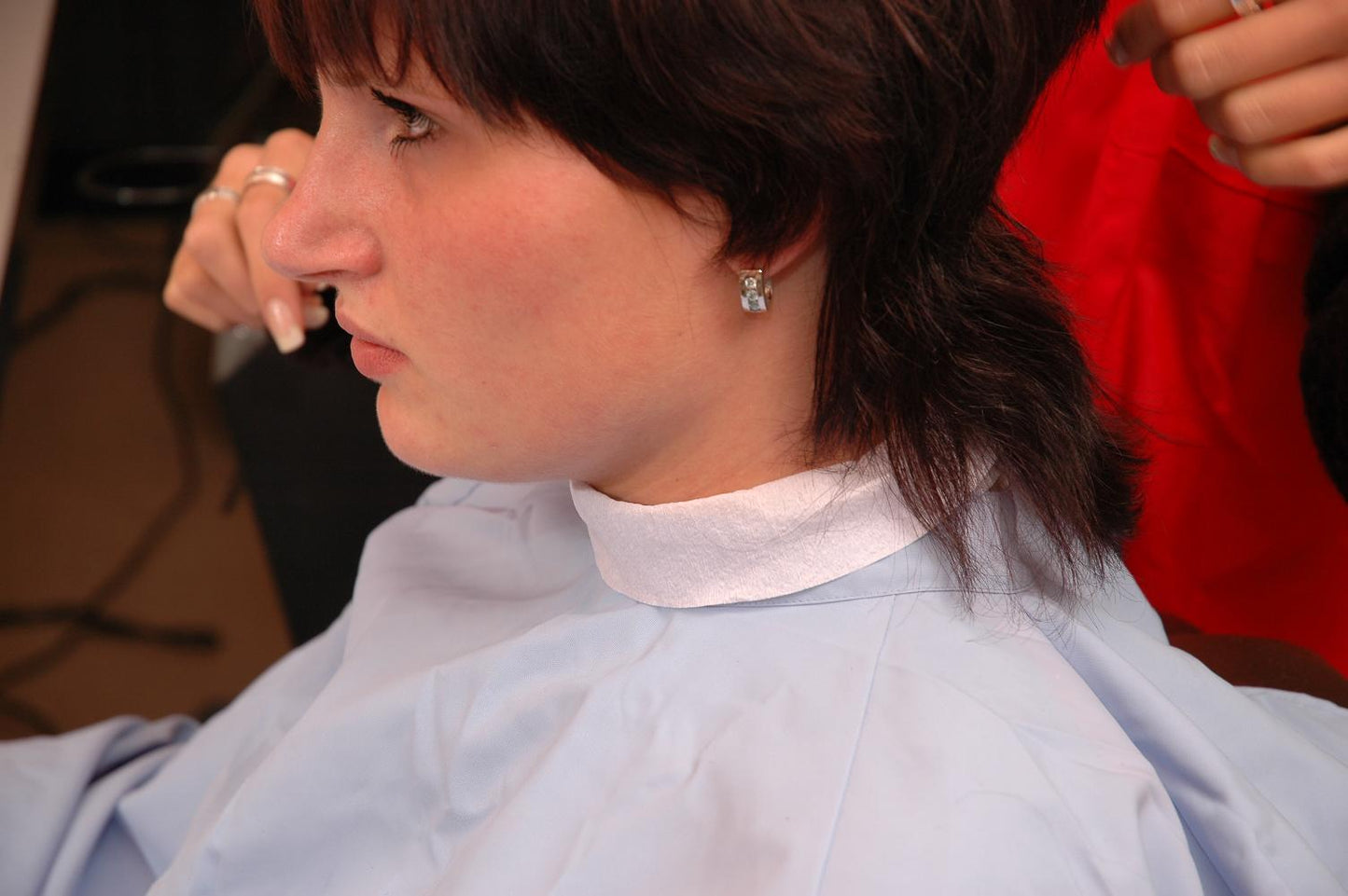 h117 Jennifer by Katia barbershop wash and haircut 500 pictures for download