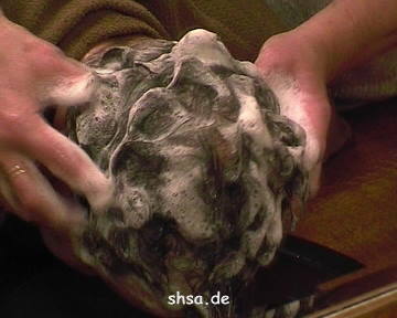 226 a day in vintage german barbershop with barberette assistance