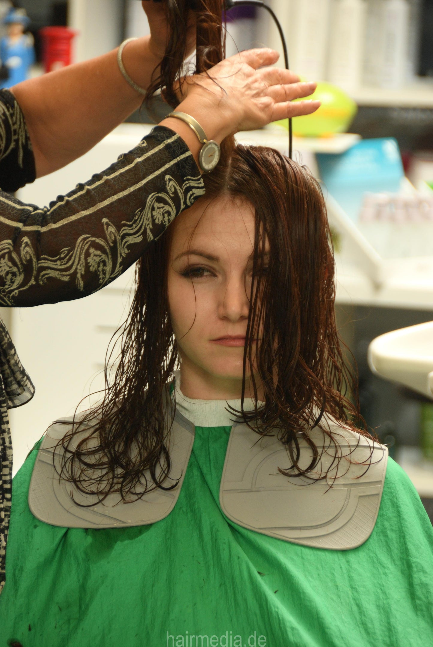847 JuliaR s1343 3 cut barbershop