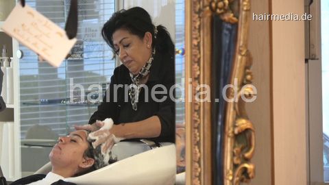 391 Lida pampering backward wash by mom salon hairwash