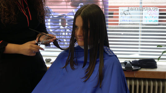8158 MarieM 3 haircut